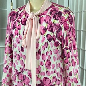 GUC SUPER SOFT TULIP 🌷 CARDIGAN